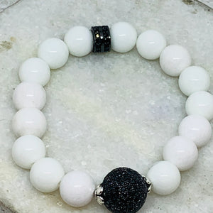 Snow White & Black Beauty
