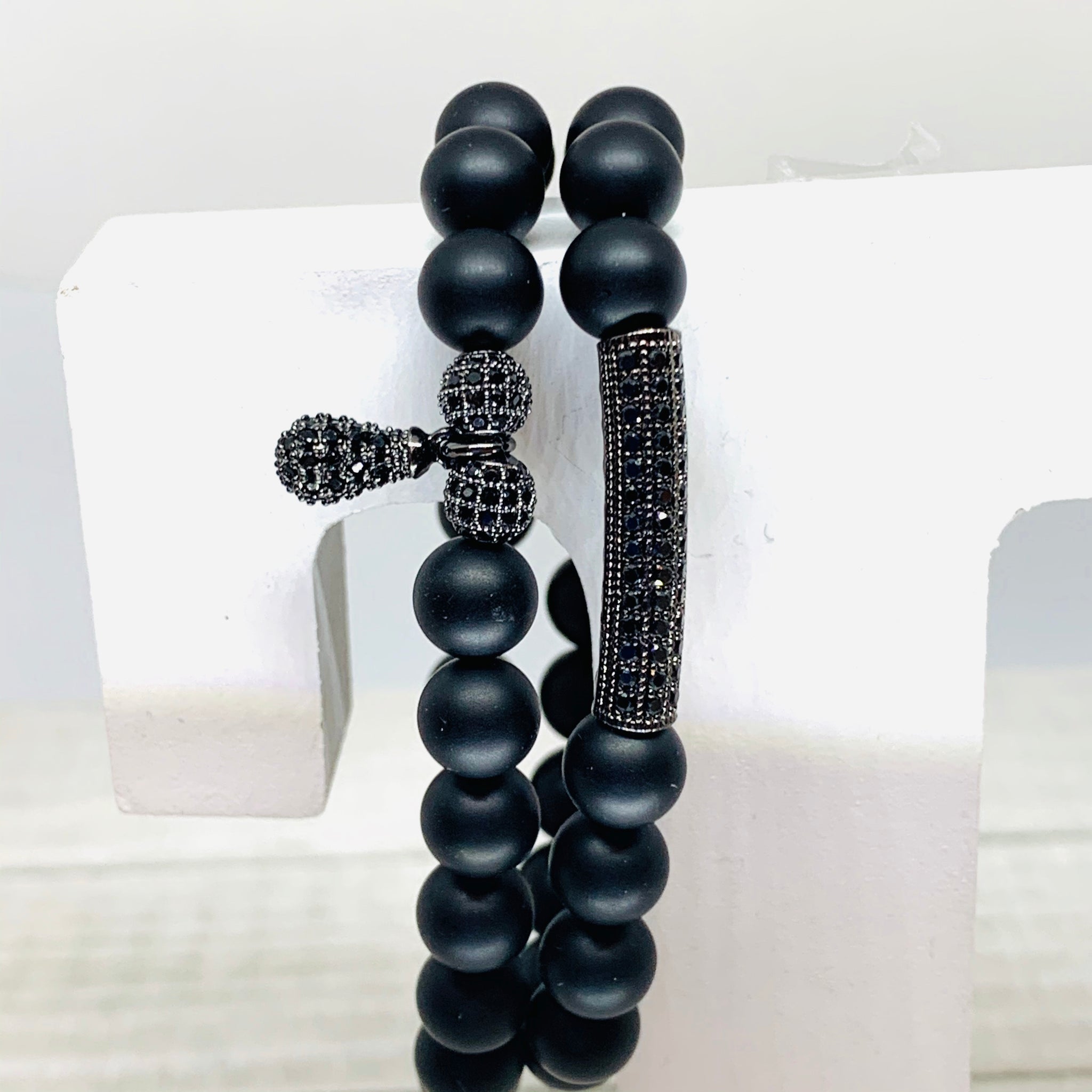Women’s Teardrop Charm Onyx Bracelet