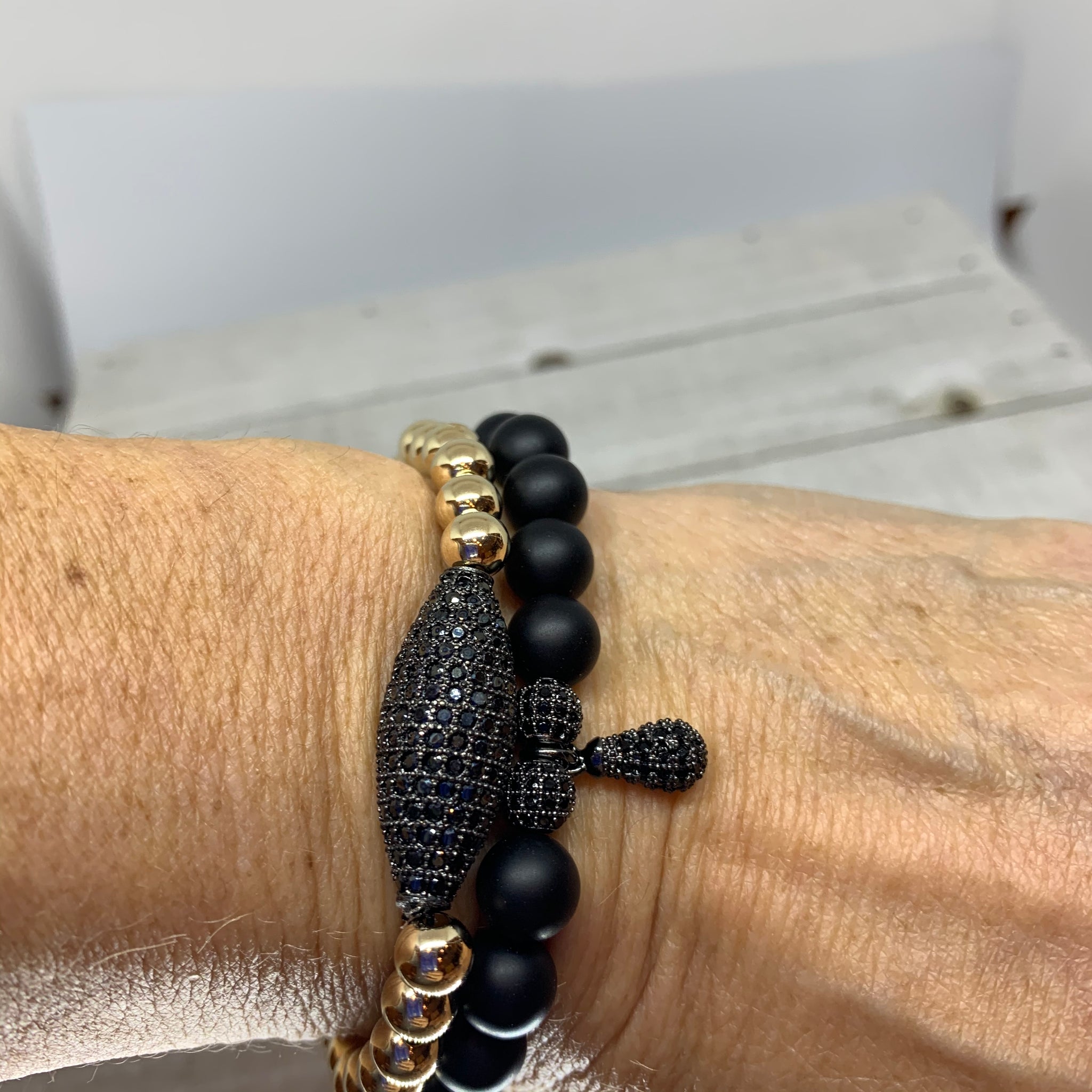 Women’s Teardrop Charm Onyx Bracelet