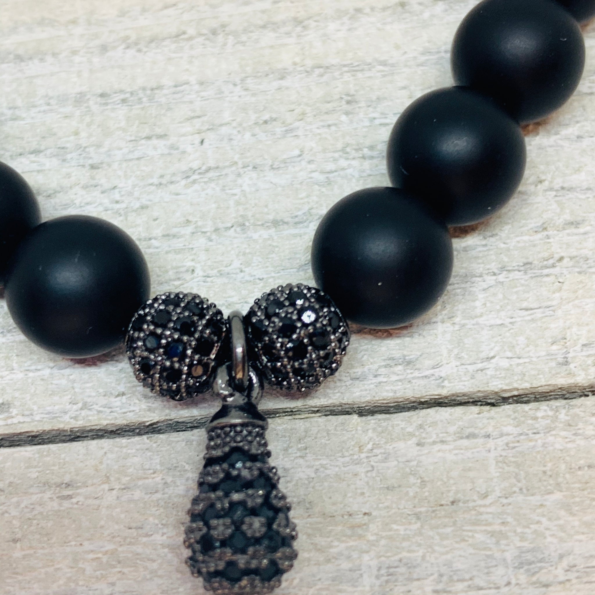 Women’s Teardrop Charm Onyx Bracelet