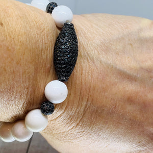White Mountain Jade with Black Cool Oval Bead