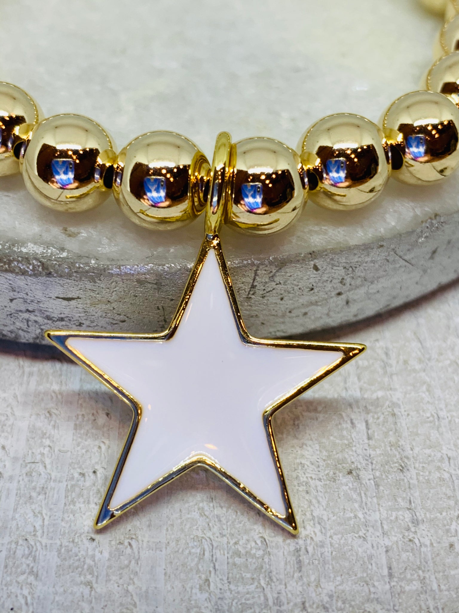 Gold Star Beauty Bracelet
