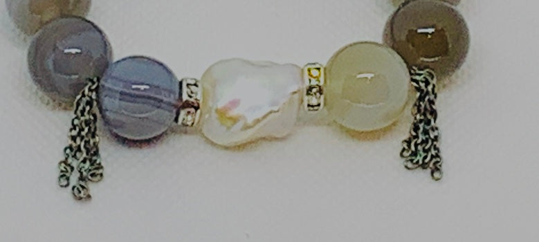 Gray Stripe Agate and Baroque Pearl with chains