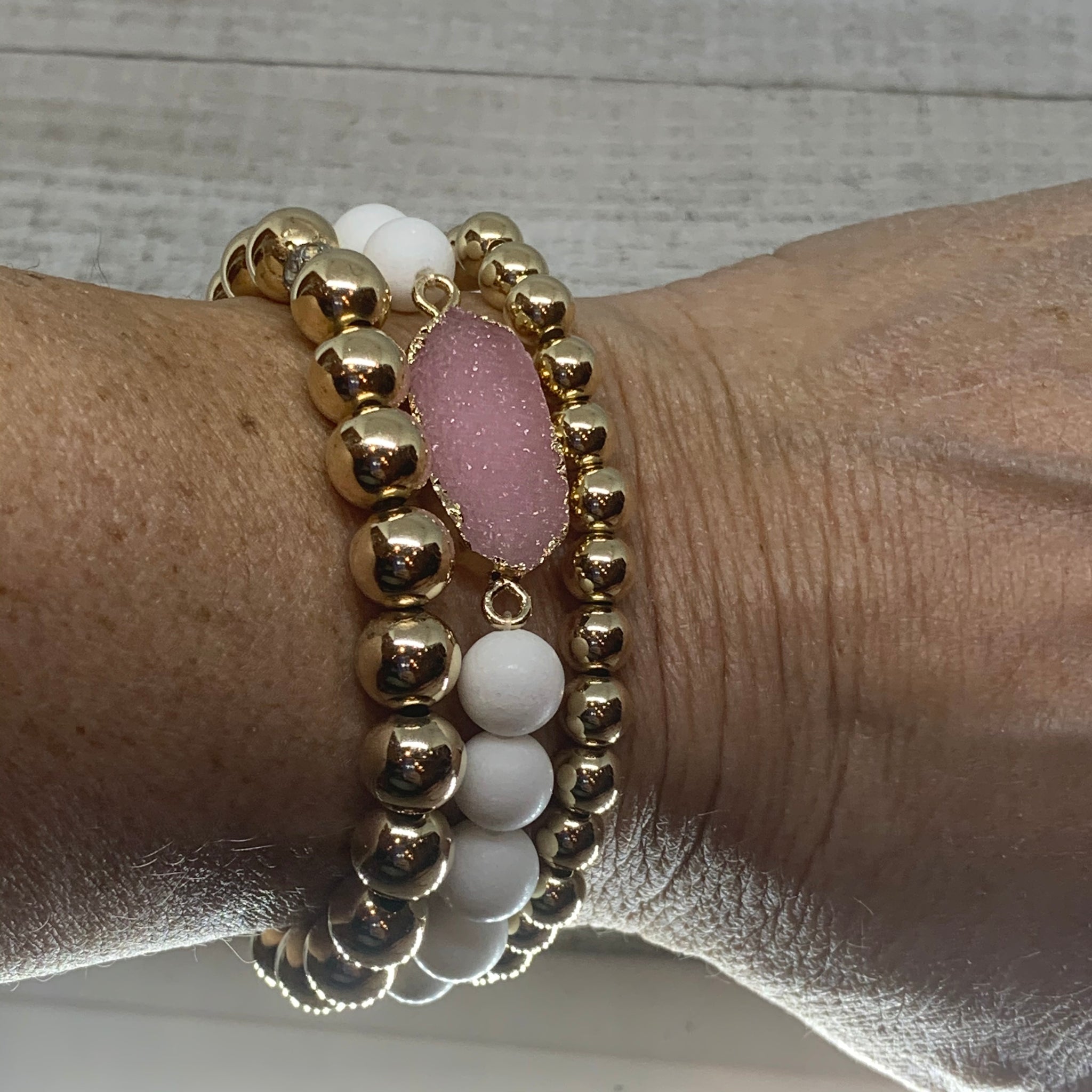 Matte White Mountain Jade & Lavendar Bracelet