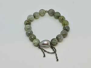 10mm Labradorite Faceted Beads with Gray Baroque Pearl & Chain